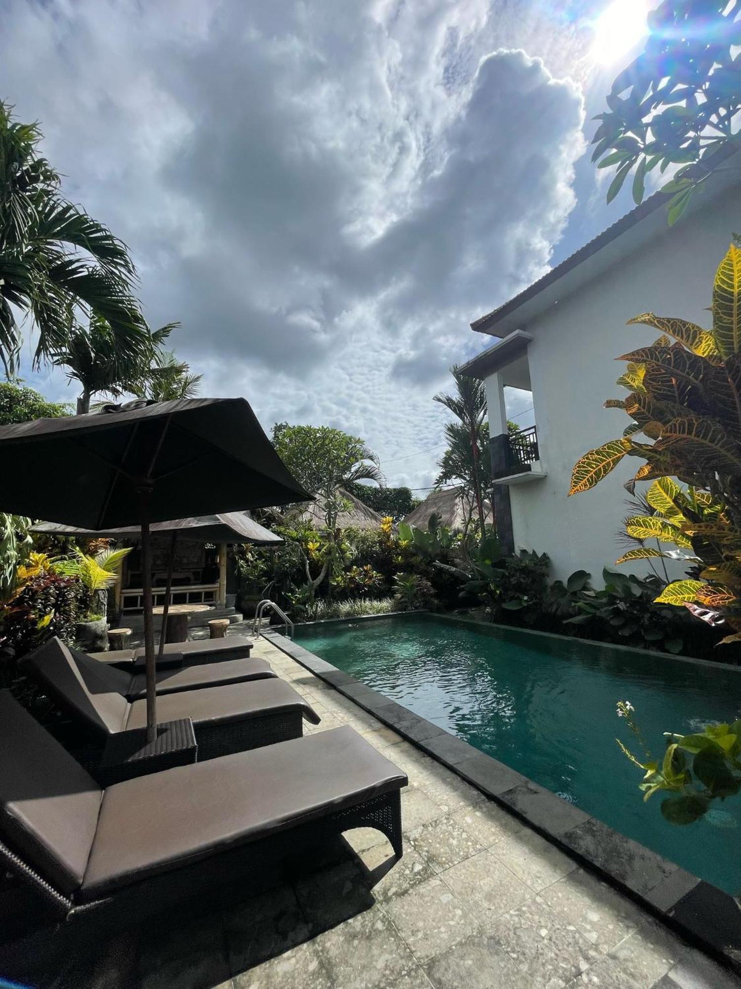 Nugraha Guest House 2 Ubud  Exterior photo